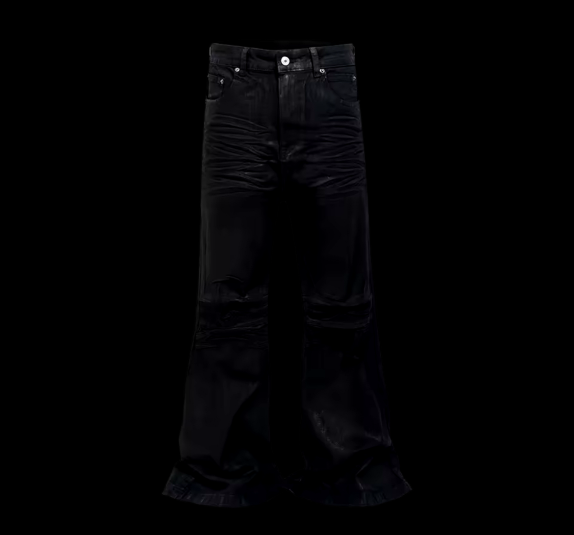 BLACK FLARED JEANS